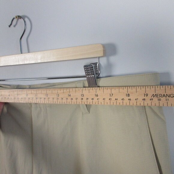 Tommy Bahama Chip Shot Shorts 10" Men's Golf Chino Performance 38 Khaki Tan 308 - Picture 8 of 10